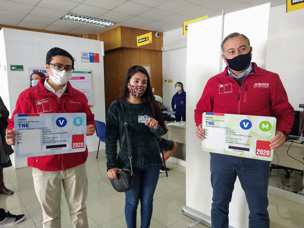 Junaeb extiende vigencia de la TNE y habilita agendamiento web para su